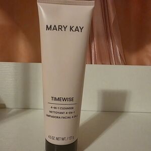 Mary Kay Timewise 4-in-1 Cleanser - Soft Pink
